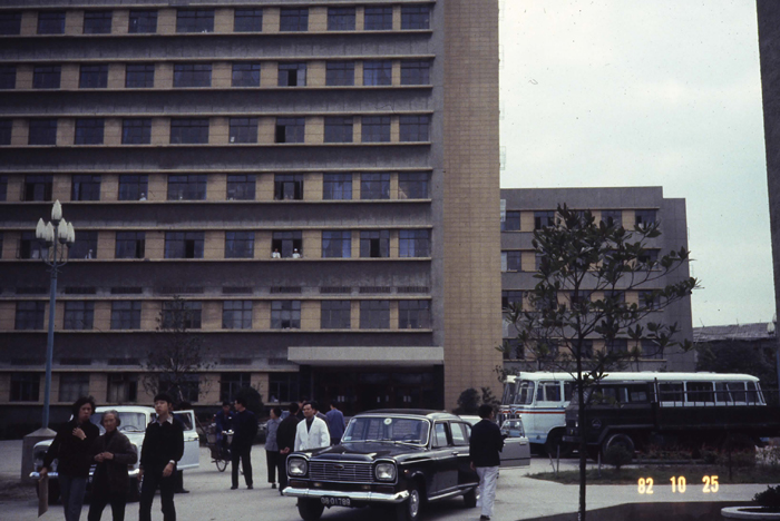 上海胸科病院1982